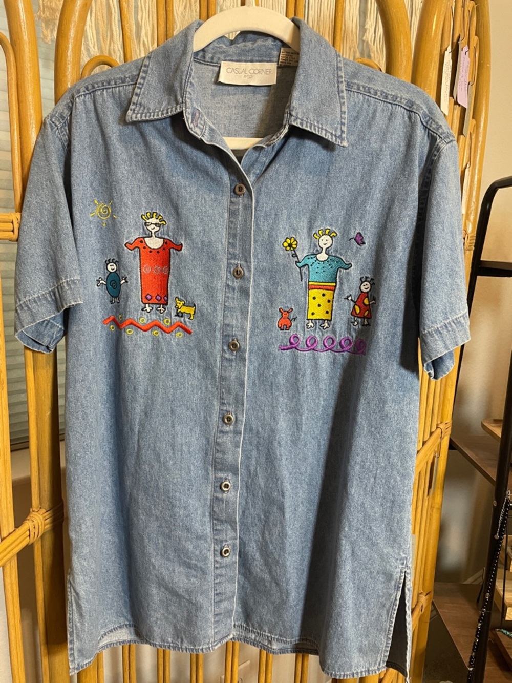 Vintage Casual Corner Blue Denim Button-Front Shirt with Colorful Embroidery